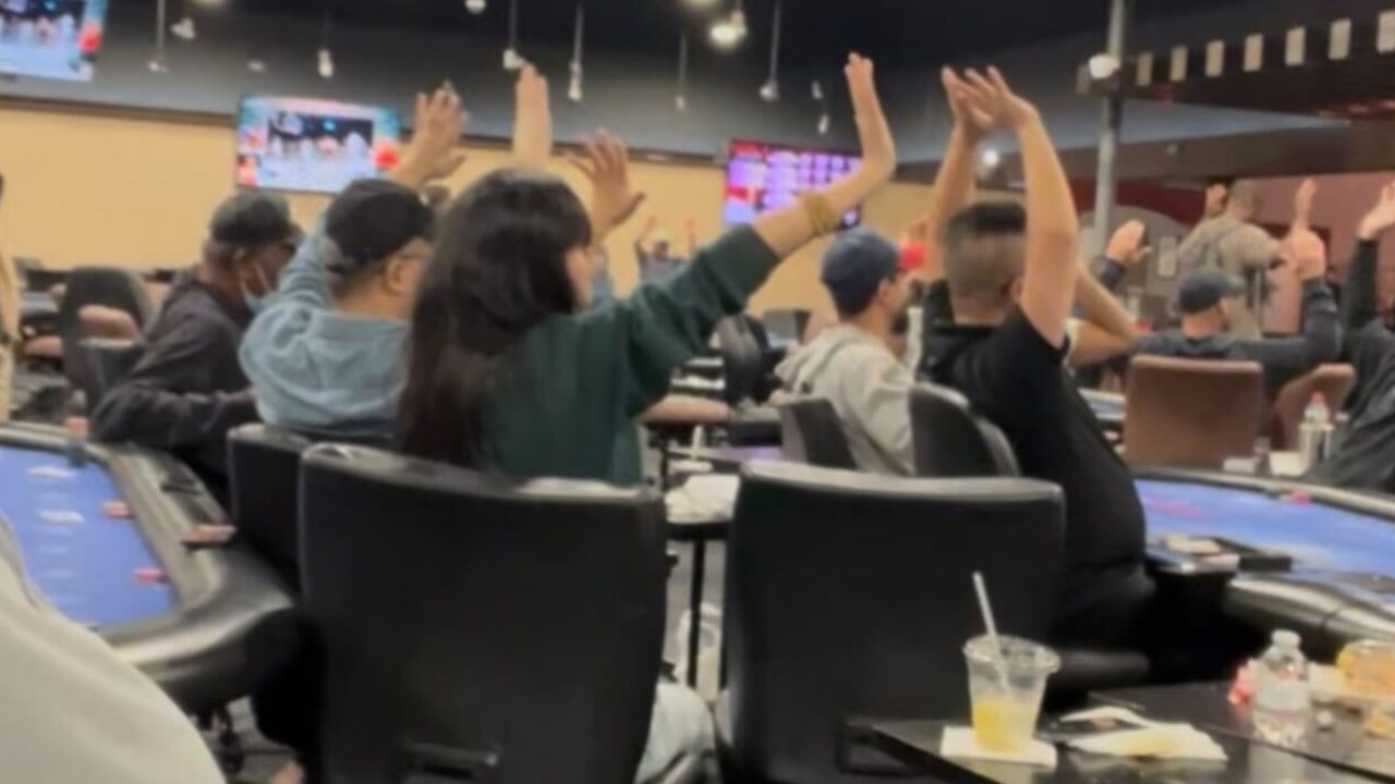 Policía detiene a varias personas en redada con dron a sala de póker ilegal en Texas