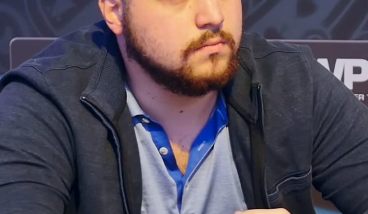 Las Manos de Poker: Cómo Evitar Errores Comunes con Kickers y Parejas