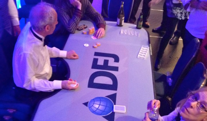 Glosario Esencial de Póker: Términos Clave para Jugadores Online