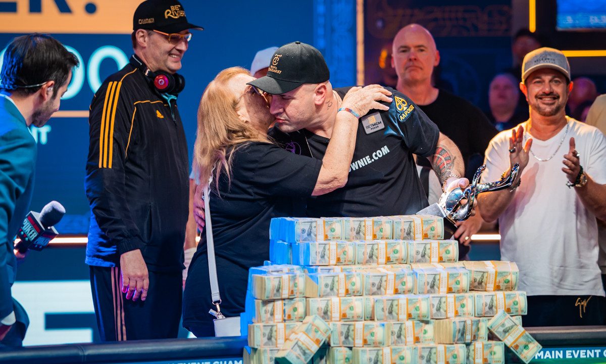 Phil Hellmuth y Michael Mizrachi se enfrentarán en la tercera ronda de heads-up del WSOP