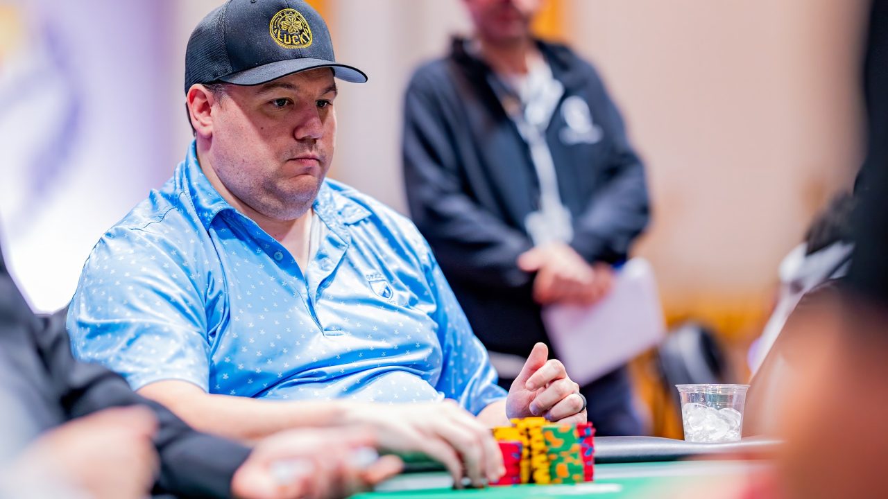 Shaun Deeb llega a la mesa final del No-Limit 2-7 Championship mientras Hellmuth queda corto