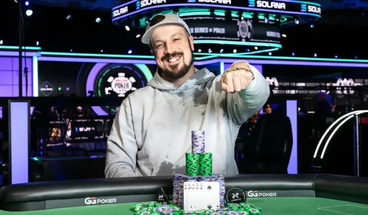 Na światowych arenach World Series of Poker (WSOP) rozegrał się historyczny moment, gdy Zachary Gruneberg zapisał się złotymi zgłoskami w an