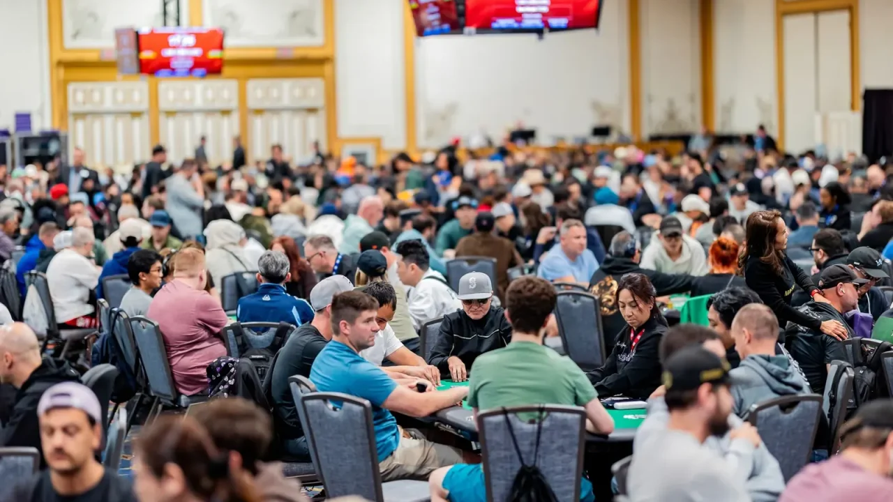 Kto zarobił najwięcej na WSOP 2026 po połowie turnieju?