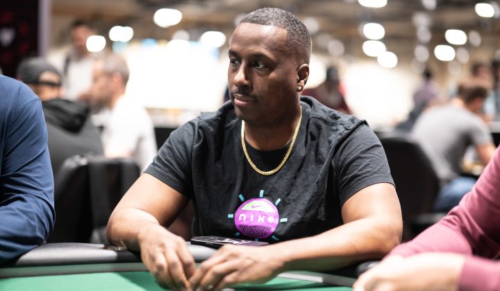 Maurice Hawkins Busca Su Primer Brazalete de la WSOP en una Mesa Final Estelar
