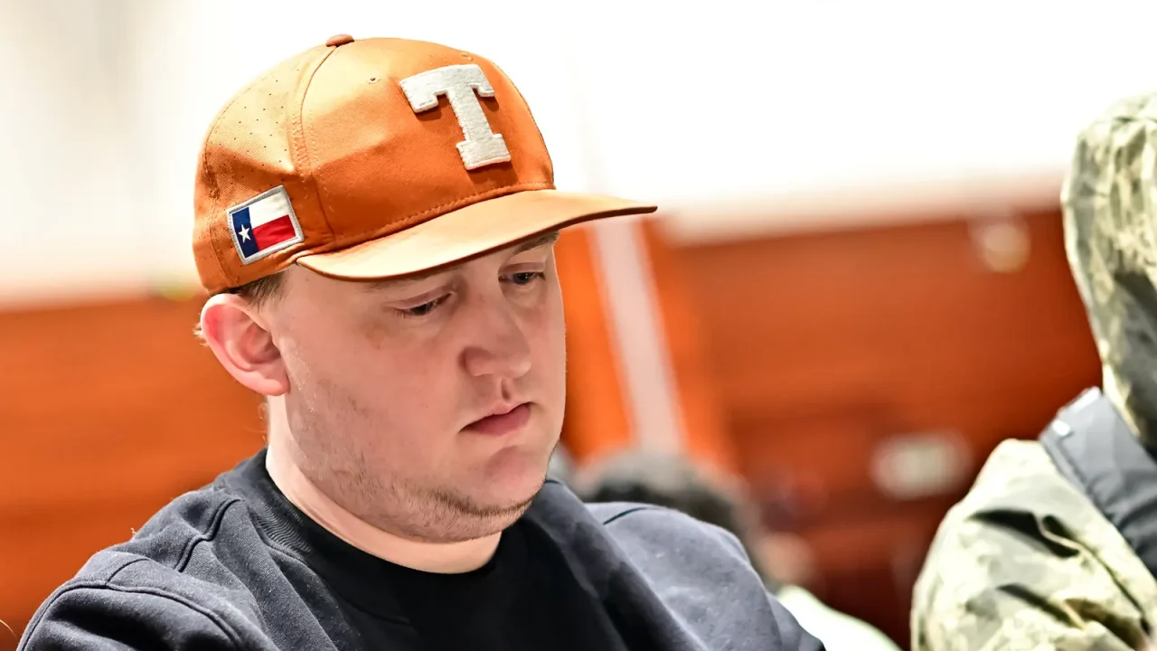 ‘Texas Mike’ traci fortunę w jednym rozdaniu pokera: blisko 2 miliony dolarów w puli