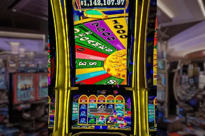 Niesamowity przypadek: Gracz wygrywa ponad 3 miliony dolarów na automacie w terminalu lotniczym w Las Vegas