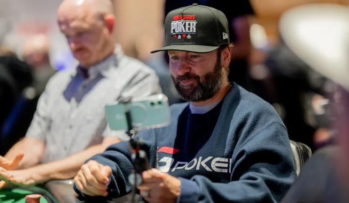 Daniel Negreanu walczy o zwycięstwo w prestiżowym turnieju WSOP