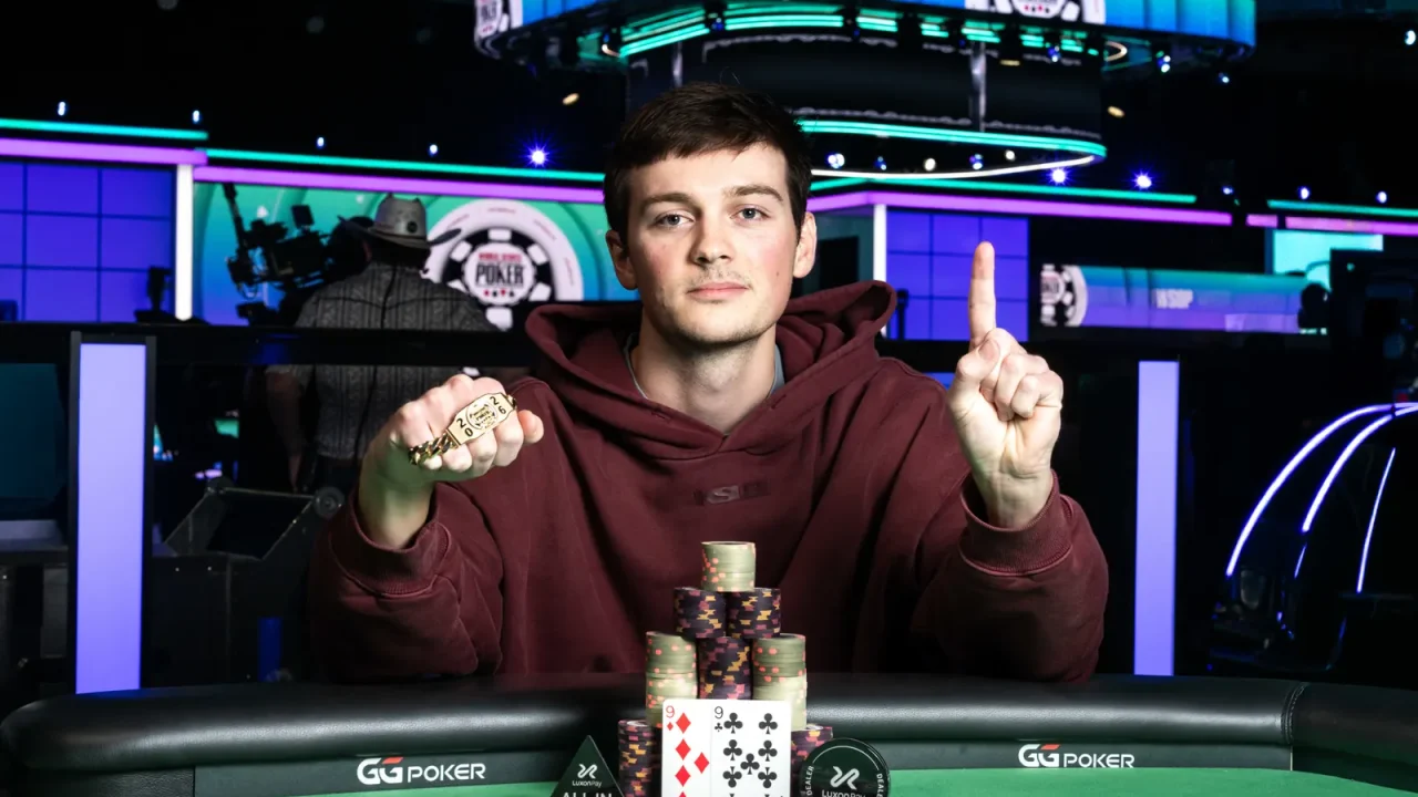 Myles Mullaly se alza con el brazalete de las WSOP en el Super Turbo Bounty
