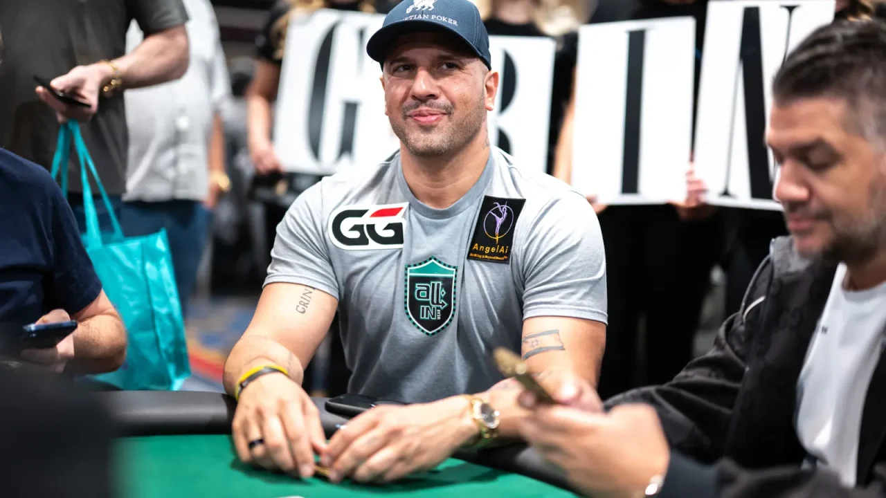 Mistrzowski powrót: Michael Mizrachi rozbija turniej WSOP Main Event mimo pechowej ręki