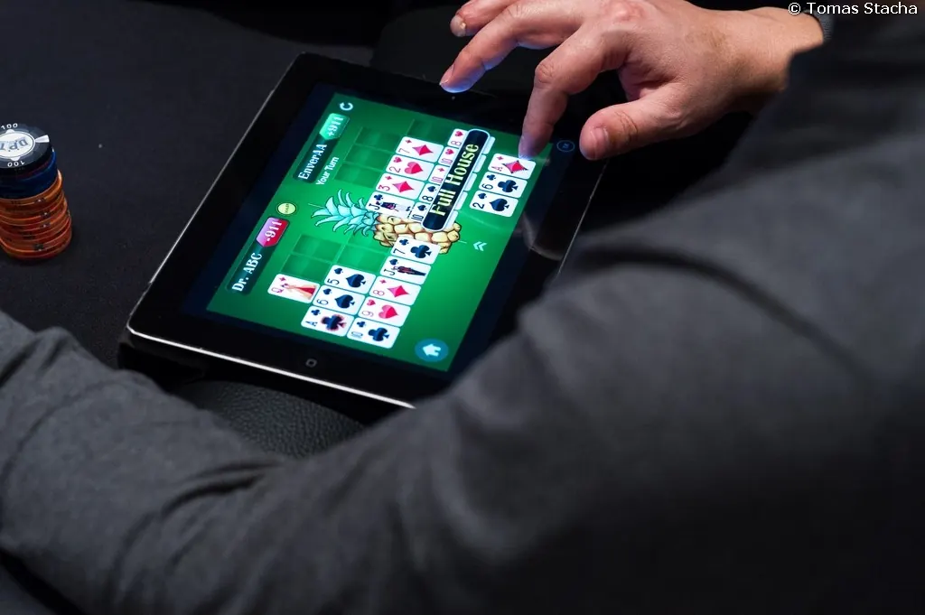 Nuevos detalles del escándalo superuser: las salas de poker online fueron advertidas sobre la cuenta sospechosa